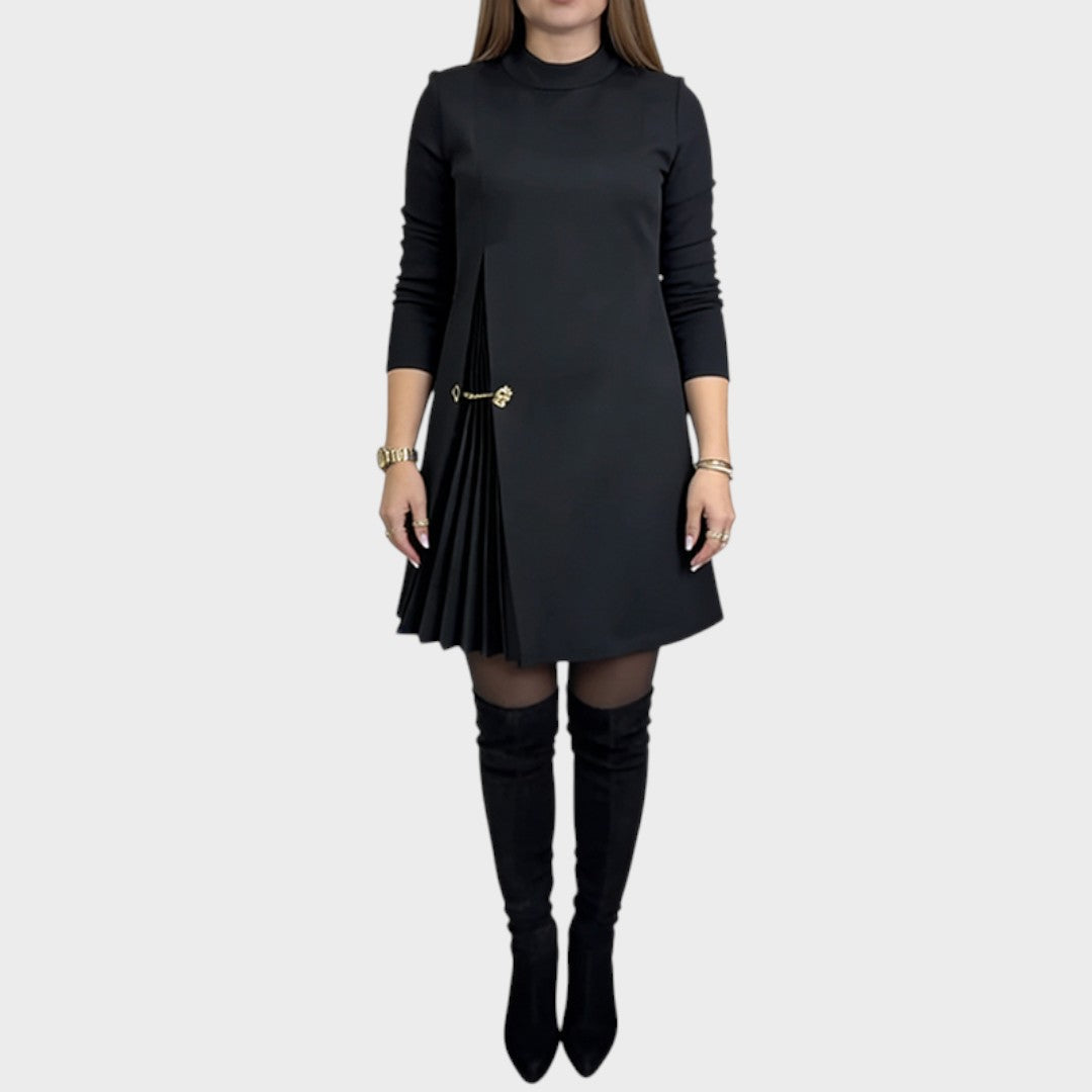 Ruanita | Vestido Plisado con Cadena