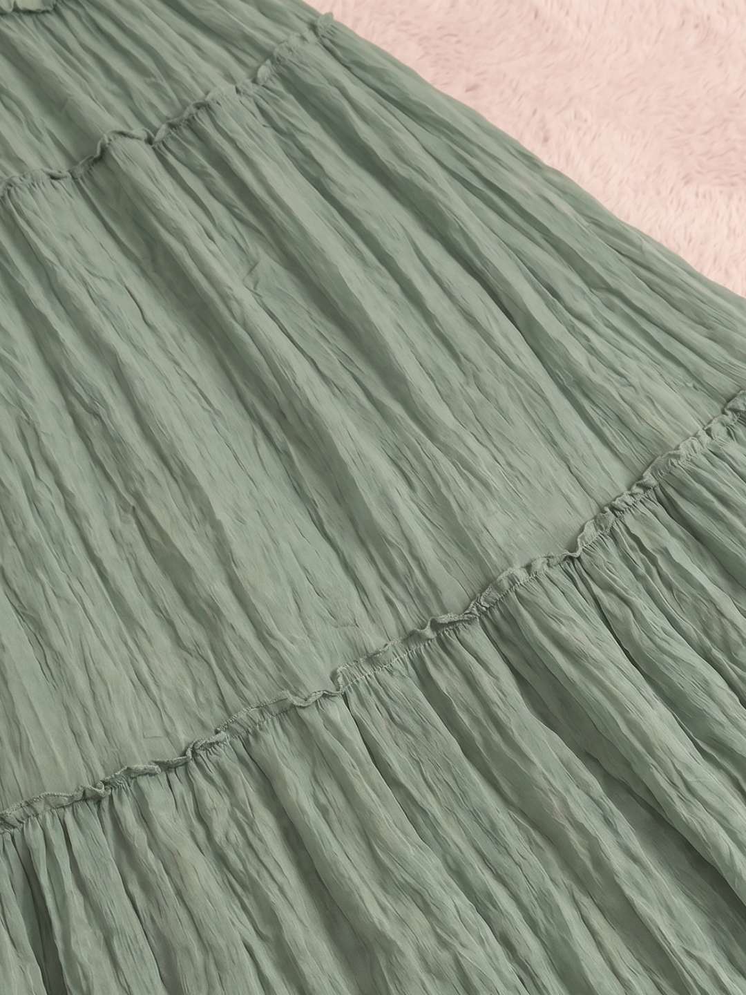 Vestido fluido efecto arrugado