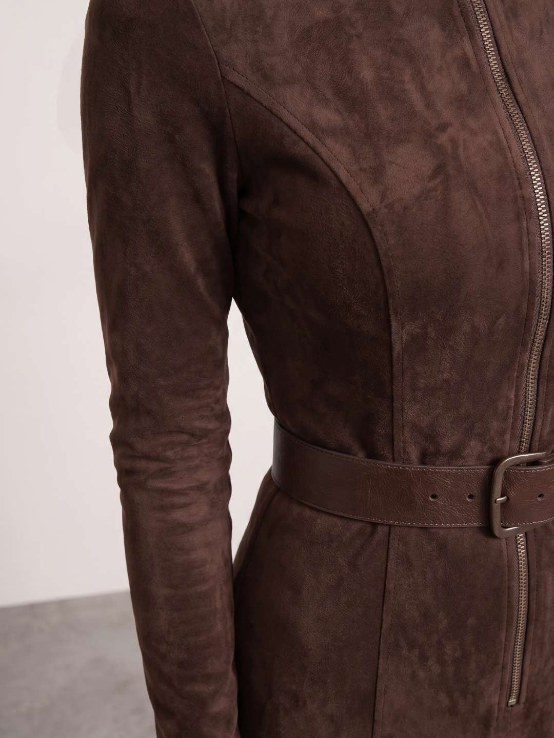 Vestido de antelina marrón