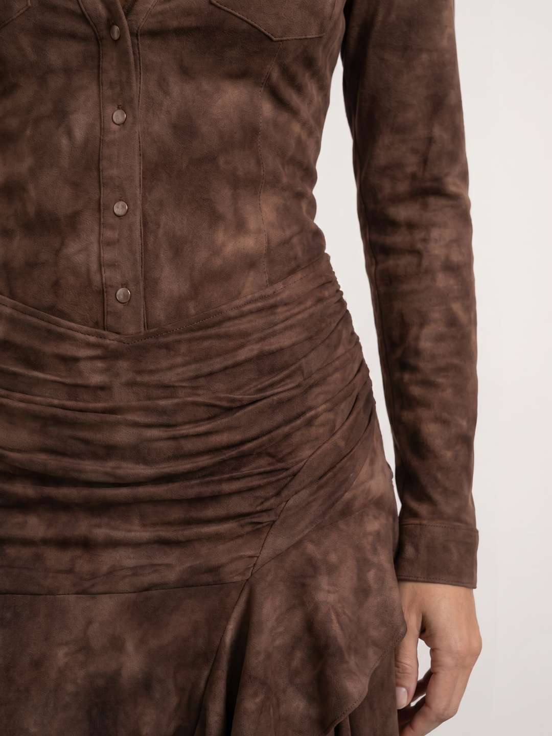 Vestido cowboy con volantes