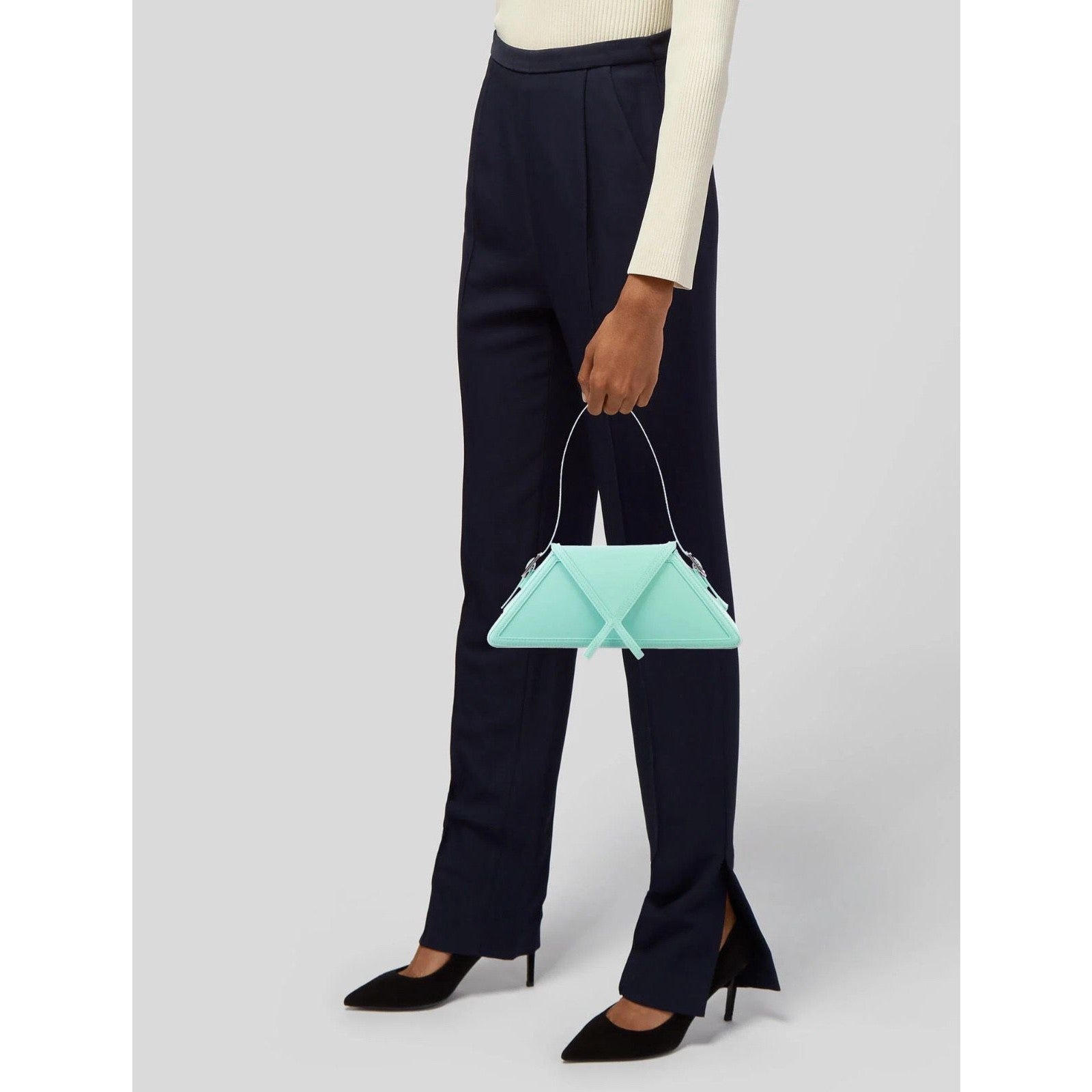 Bolso geométrico de diseño estructurado
