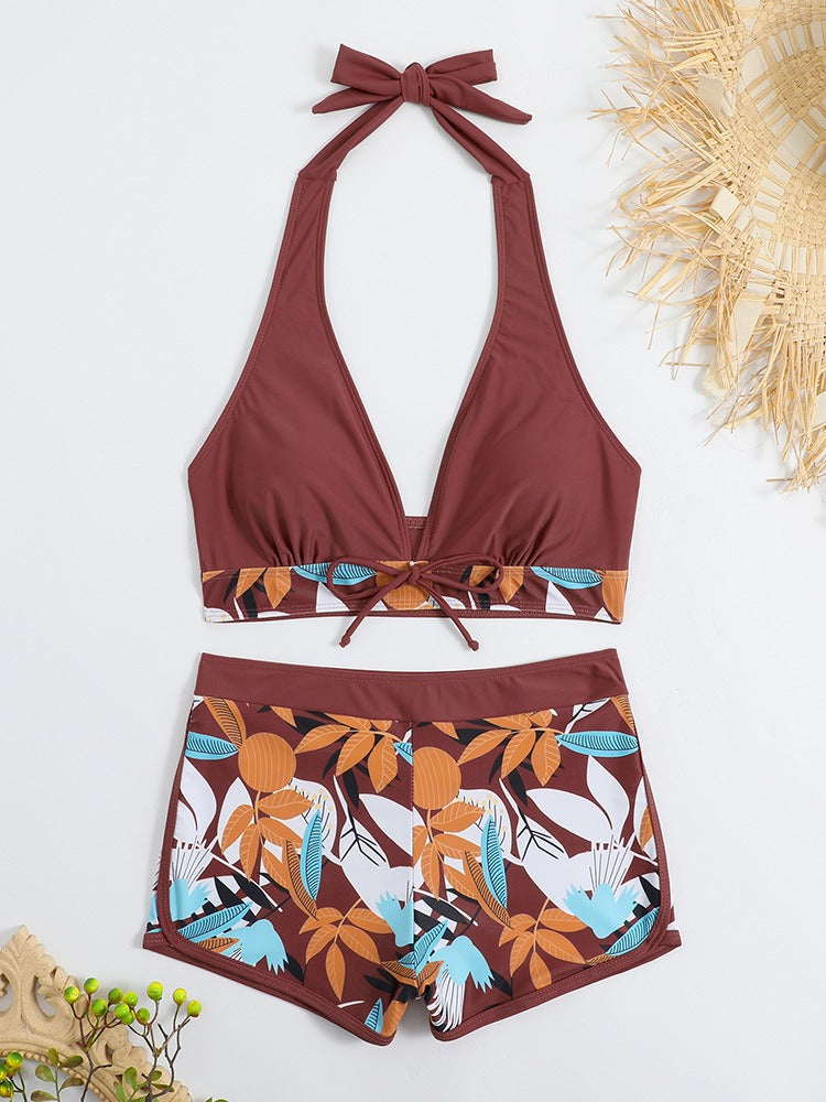Bikini con short de tiro medio y top halter