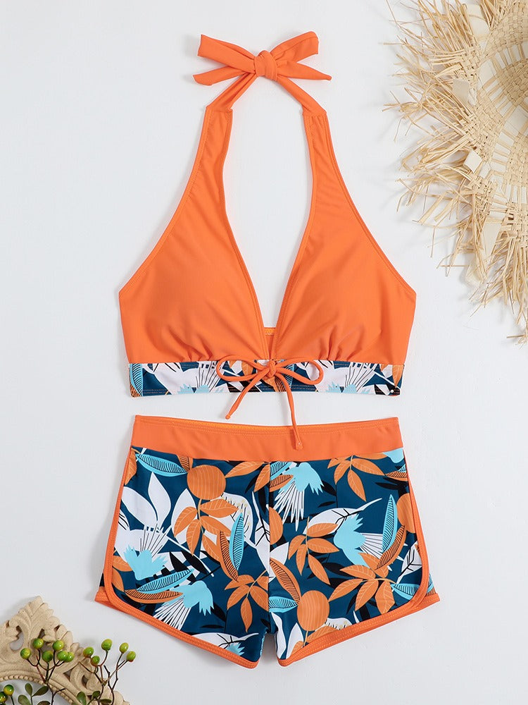 Bikini con short de tiro medio y top halter
