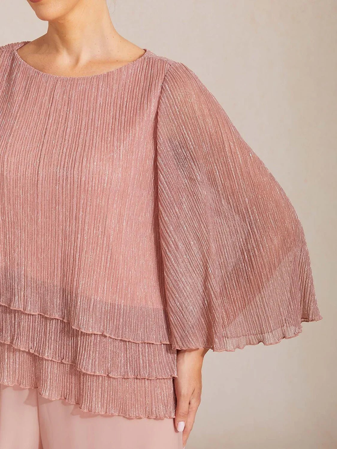 Blusa asimétrica de gasa plisada metalizada con capas - Nhaura