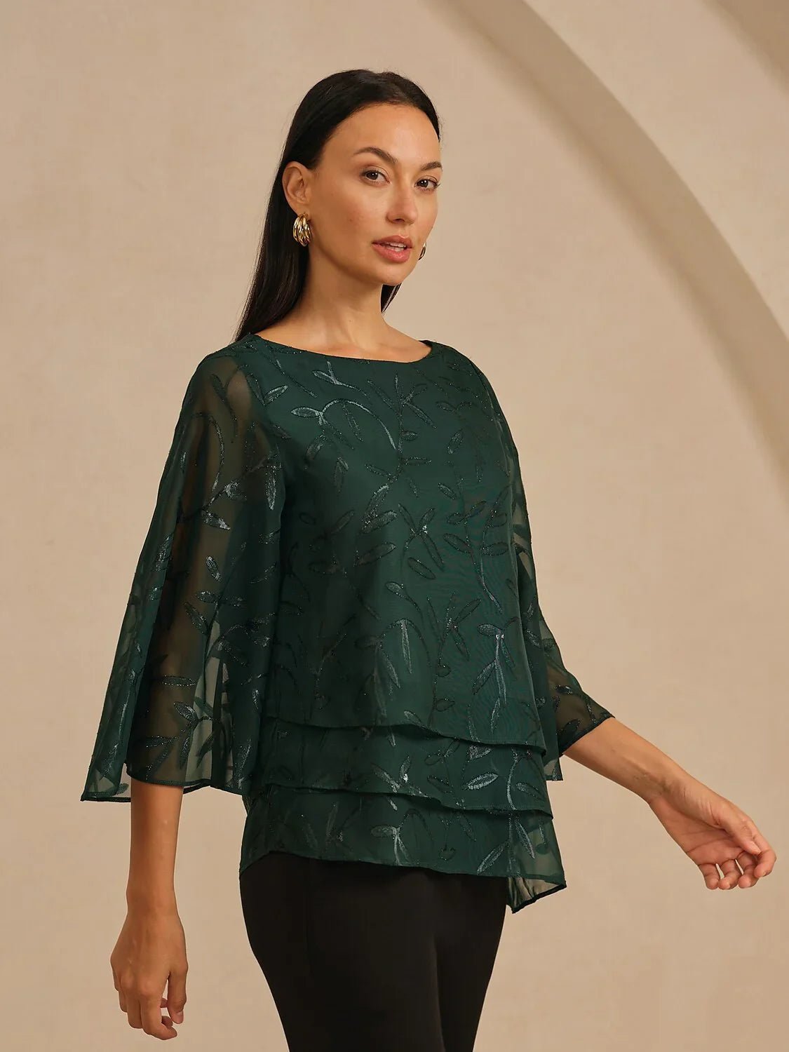 Blusa de gasa con estampado de hojas y capas - Nhaura