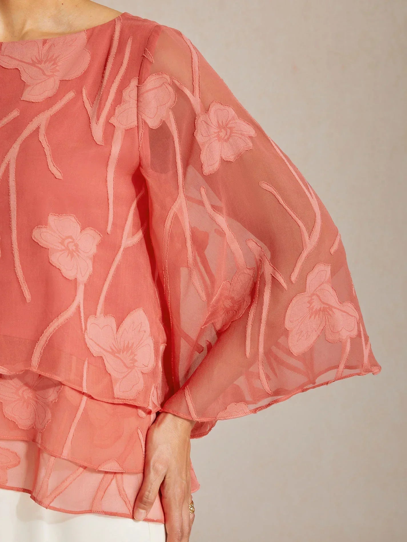 Blusa floral de gasa con capas - Nhaura