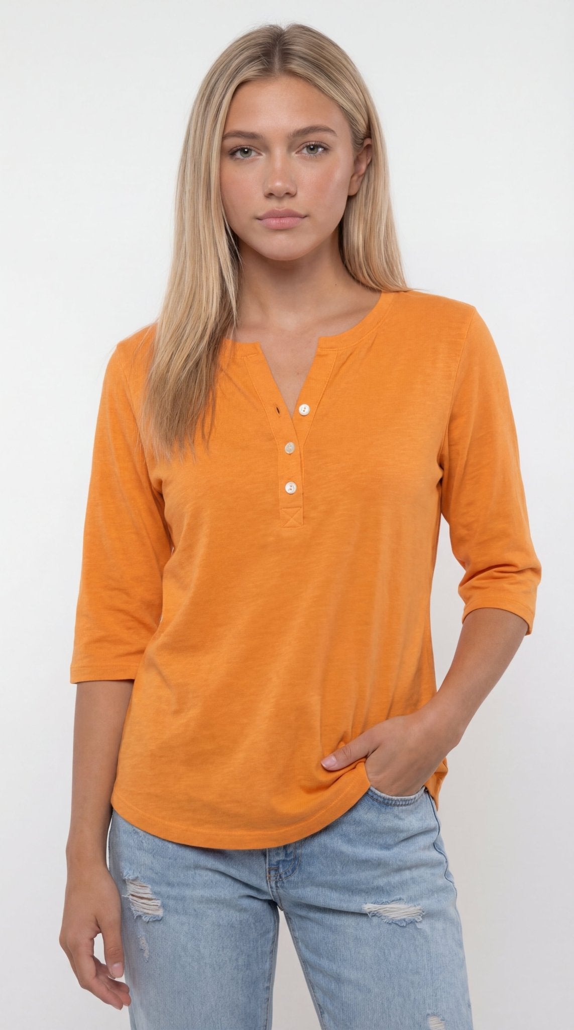 CAMISETA BÁSICA CUELLO HENLEY - Nhaura