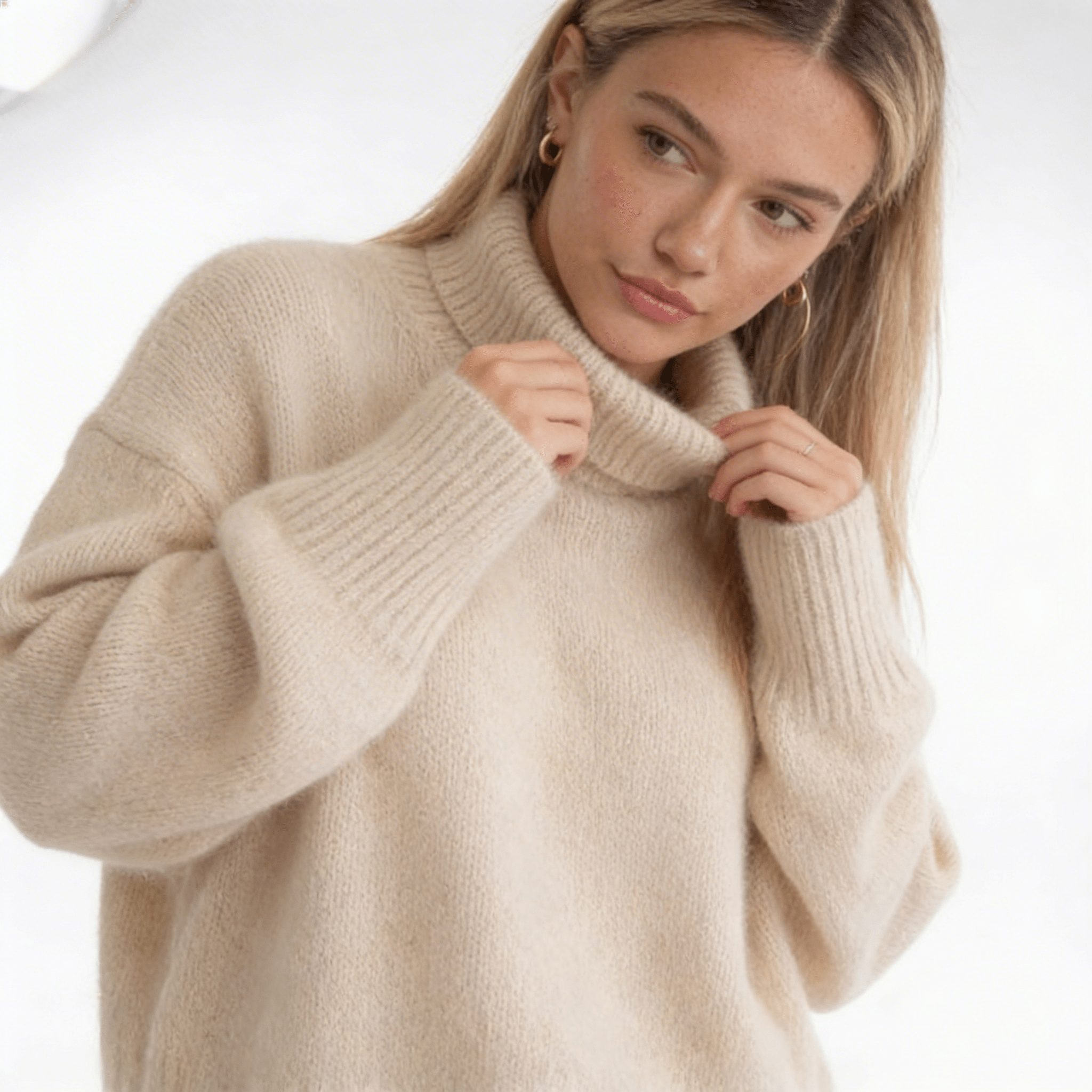 COZY | CUELLO ALTO LADY - Nhaura