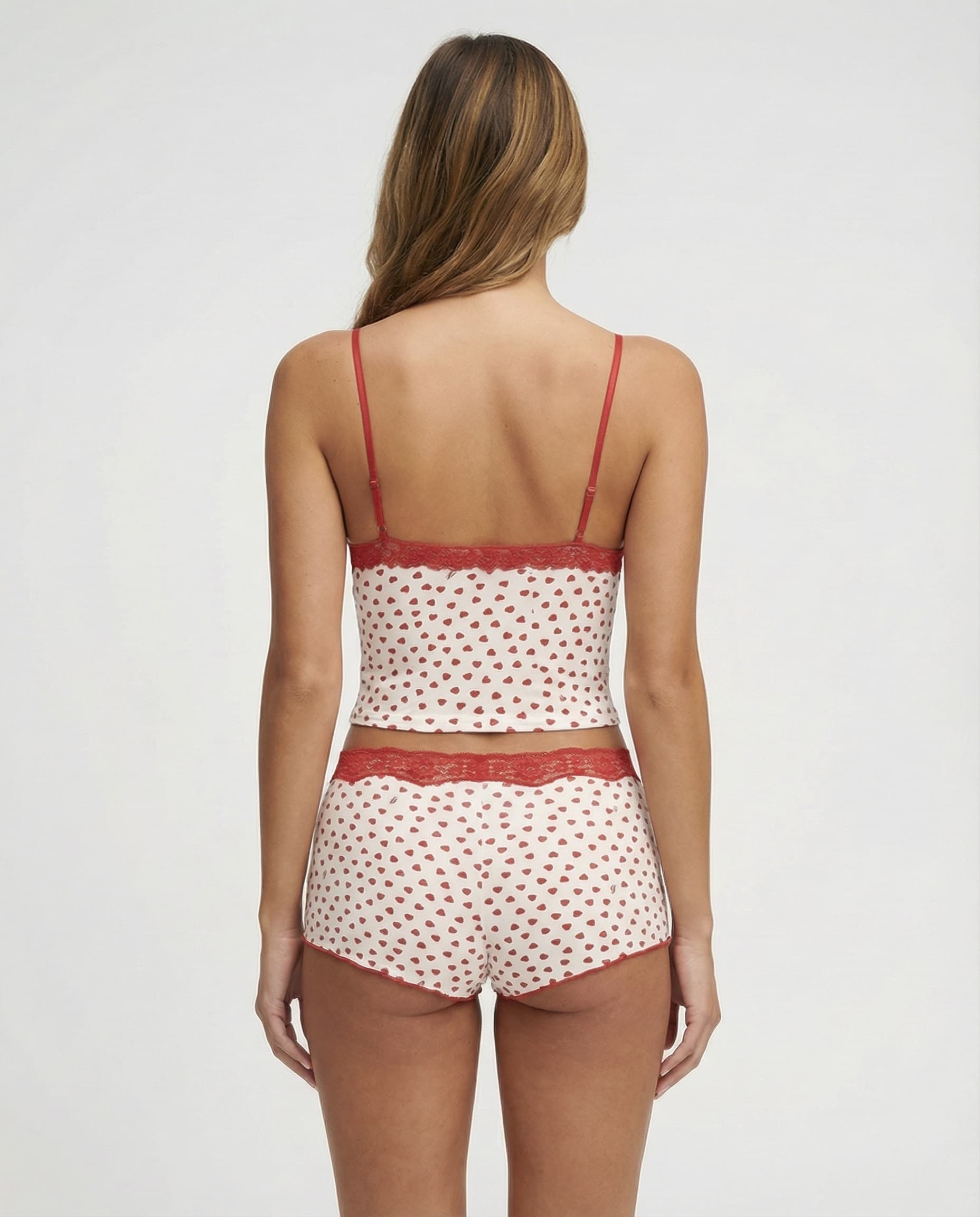 Conjunto lencero estampado corazones