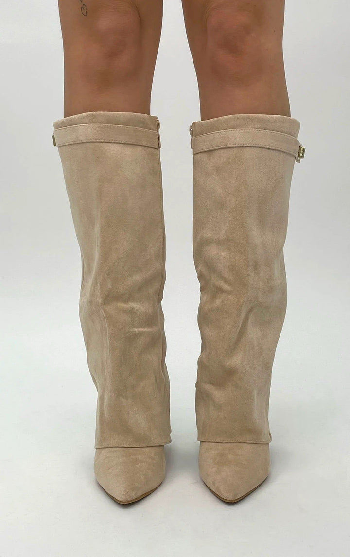 Botas altas efecto ante elegantes