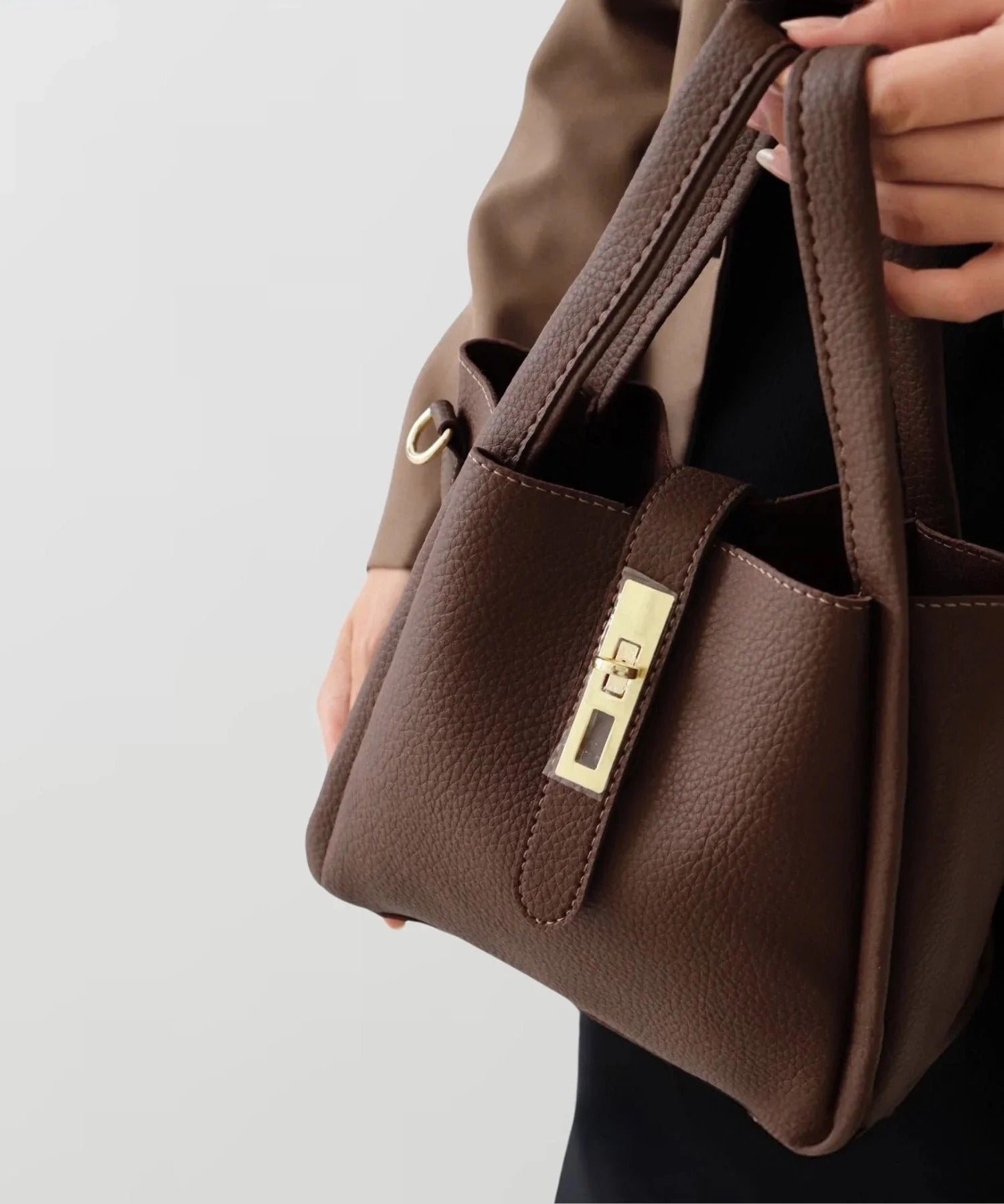 Bolso tote estructurado elegante