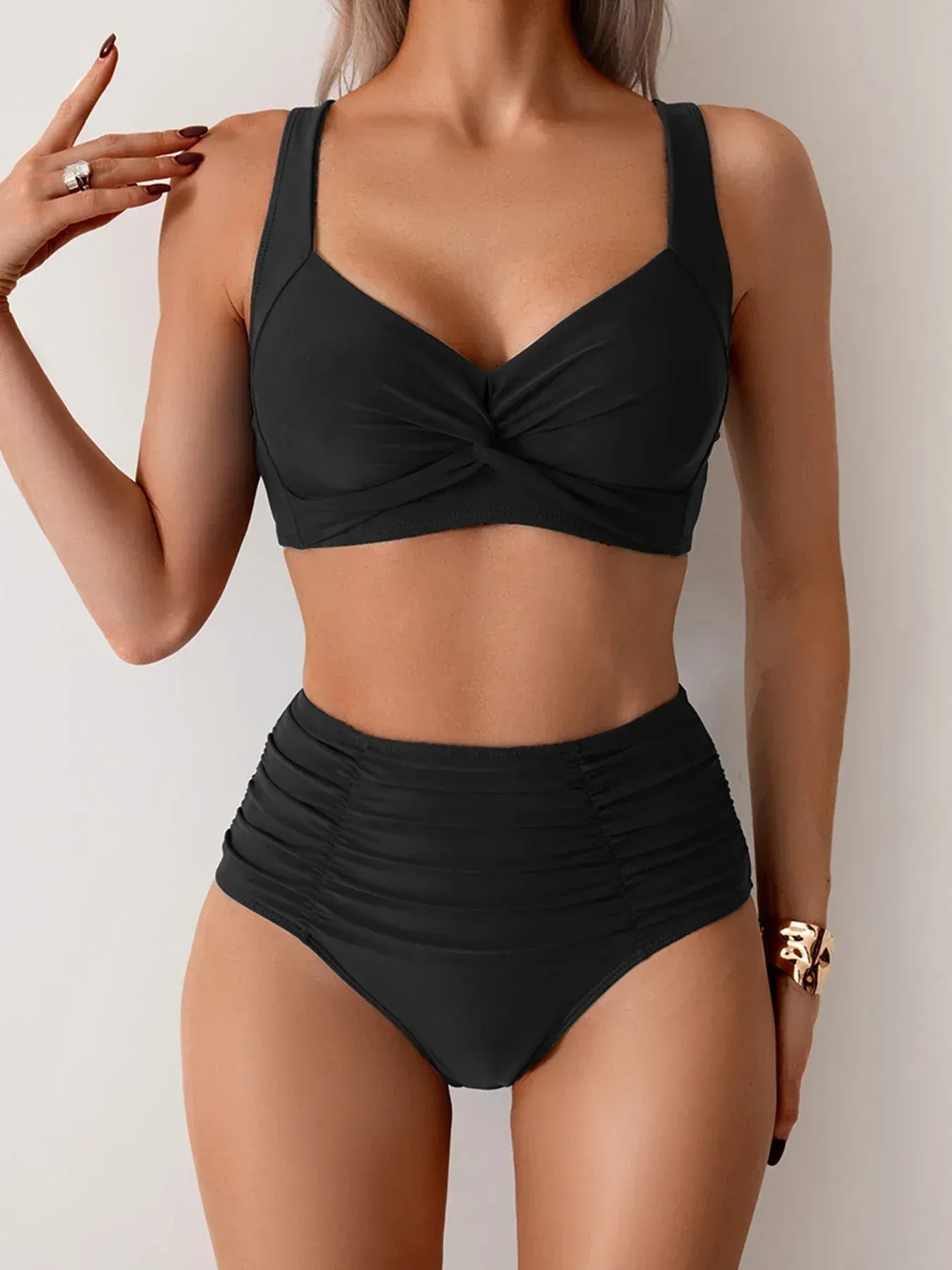 Bikini de tiro alto con top cruzado