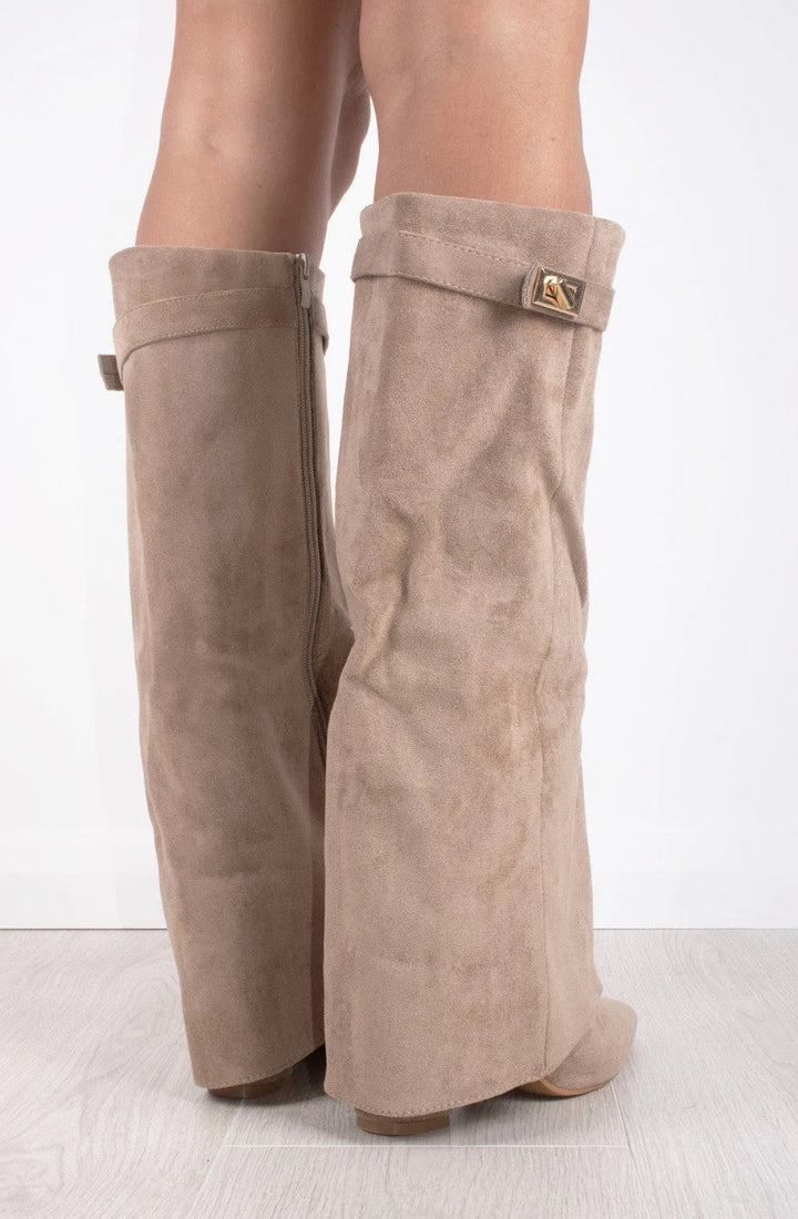 Botas altas efecto ante elegantes