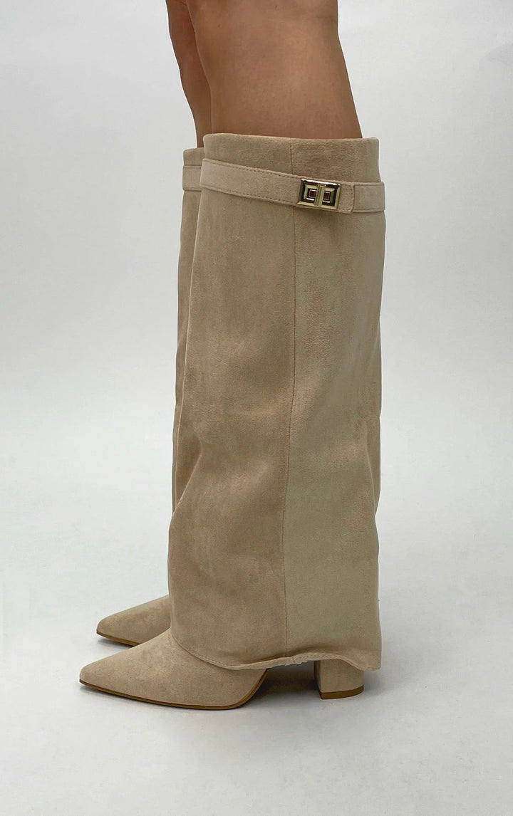 Botas altas efecto ante elegantes