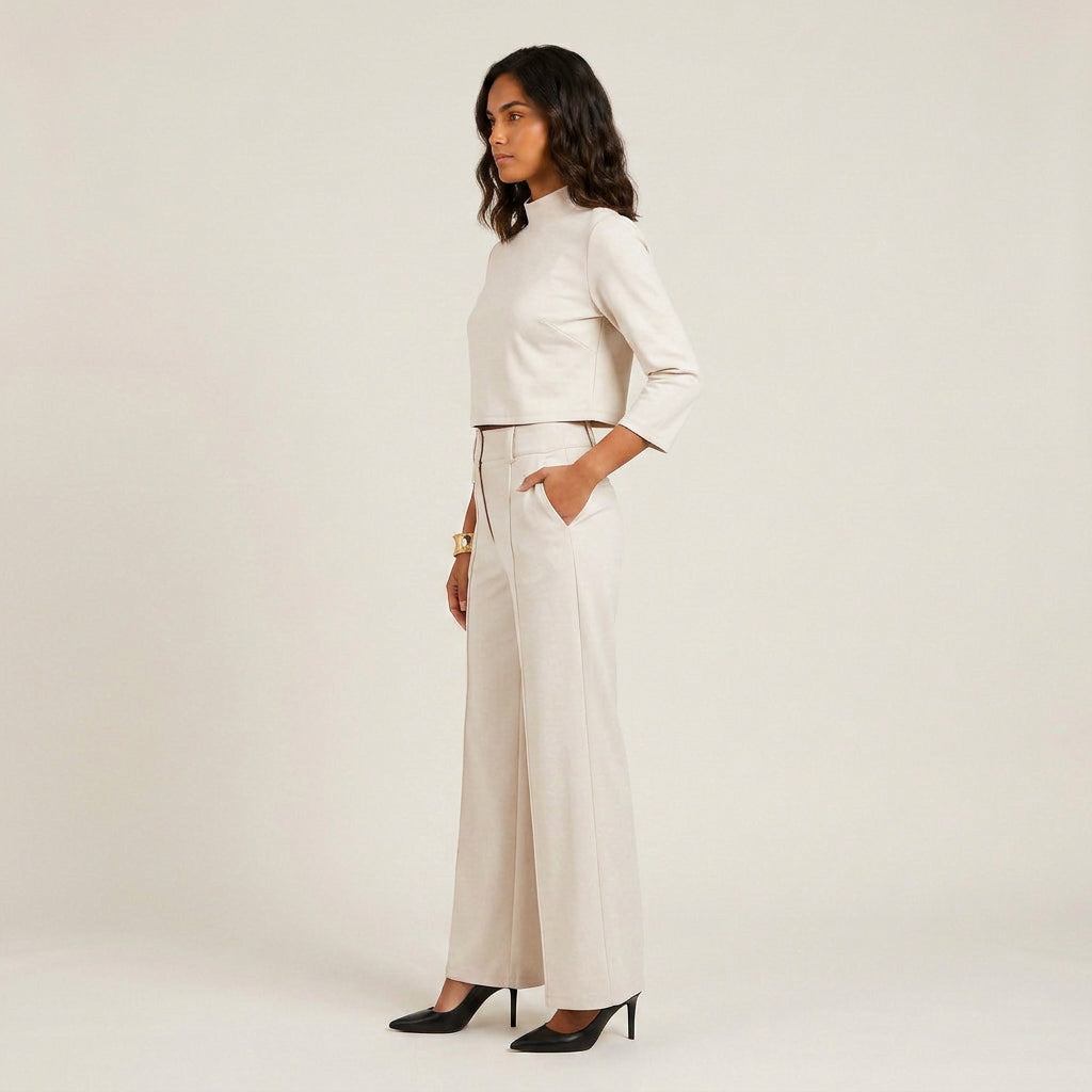 Conjunto Top Crop Cuello Alto Pantalón Recto para Mujer