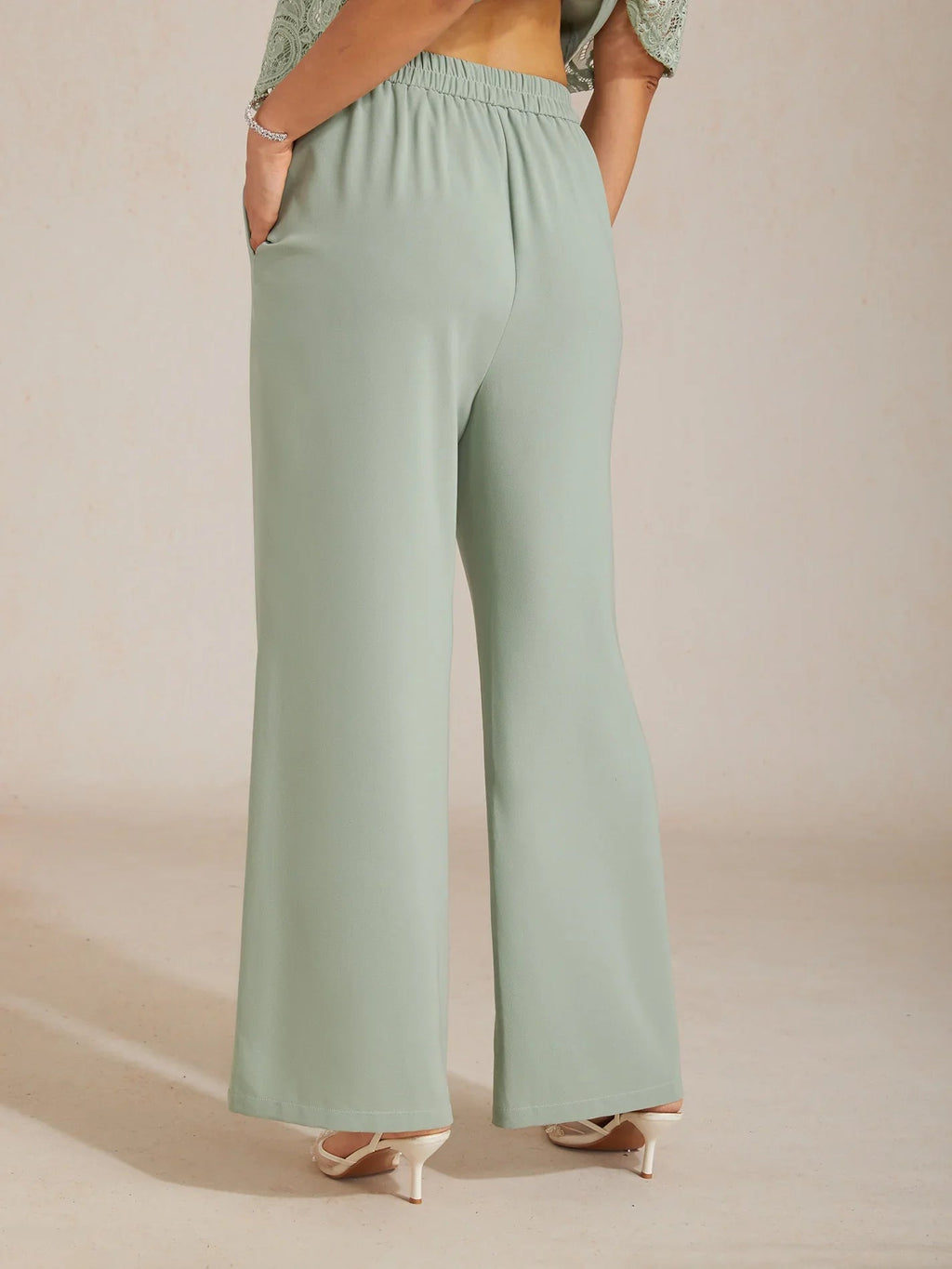 Pantalón ancho de tiro medio con cintura elástica y bolsillos - Nhaura