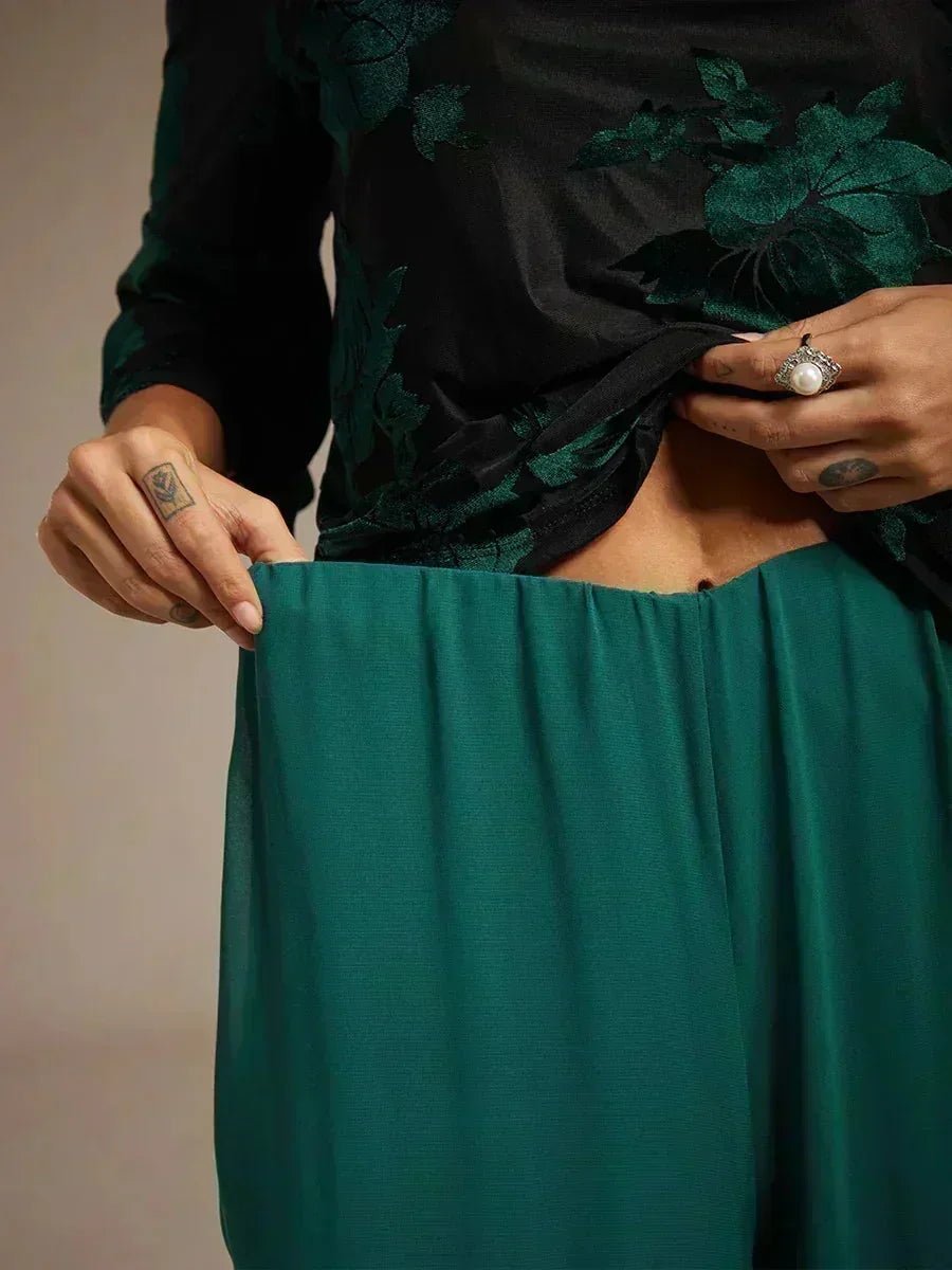 Pantalón de pierna recta con sobrecapa de gasa abierta - Nhaura