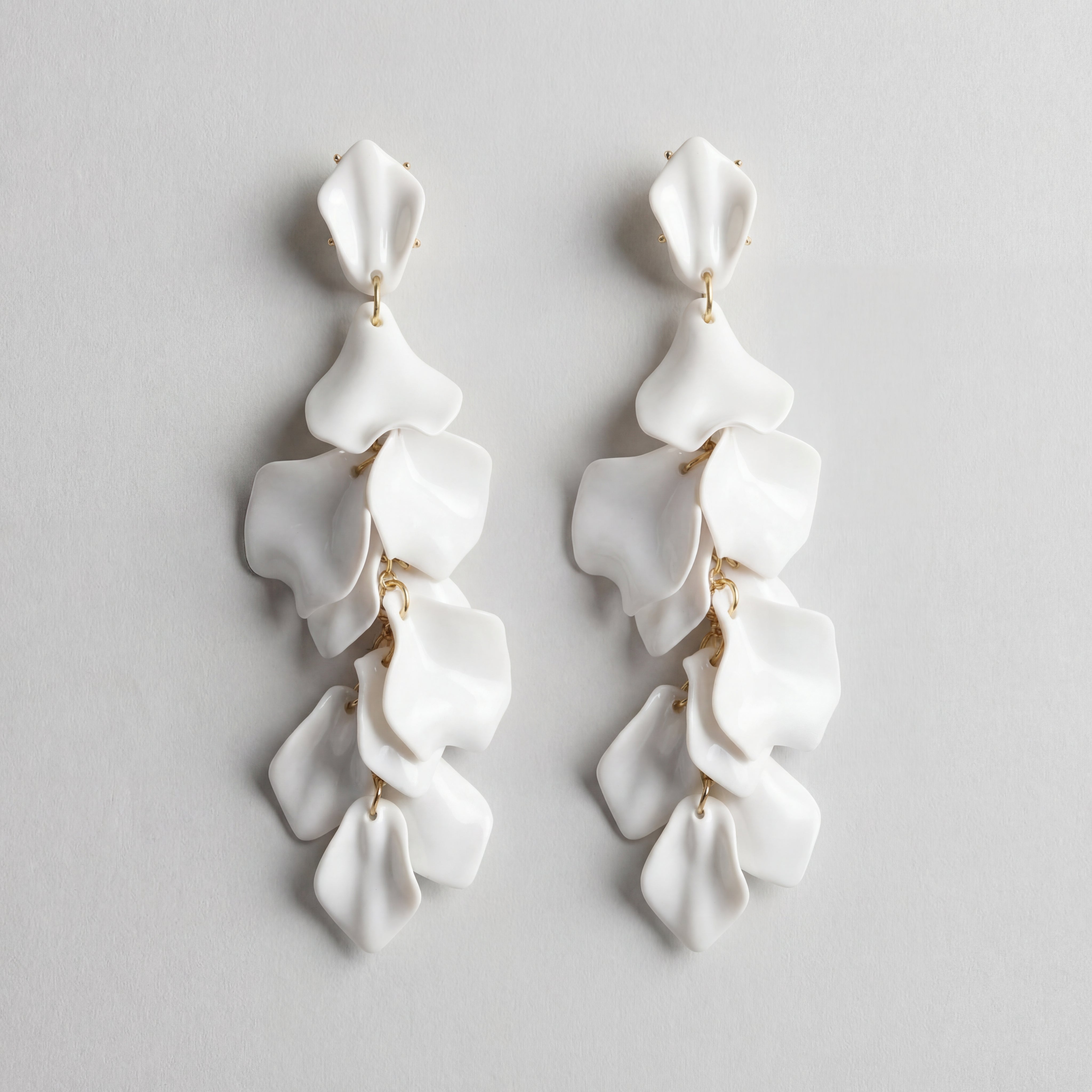 Pendientes de Gotas con Pétalos de Orquídea