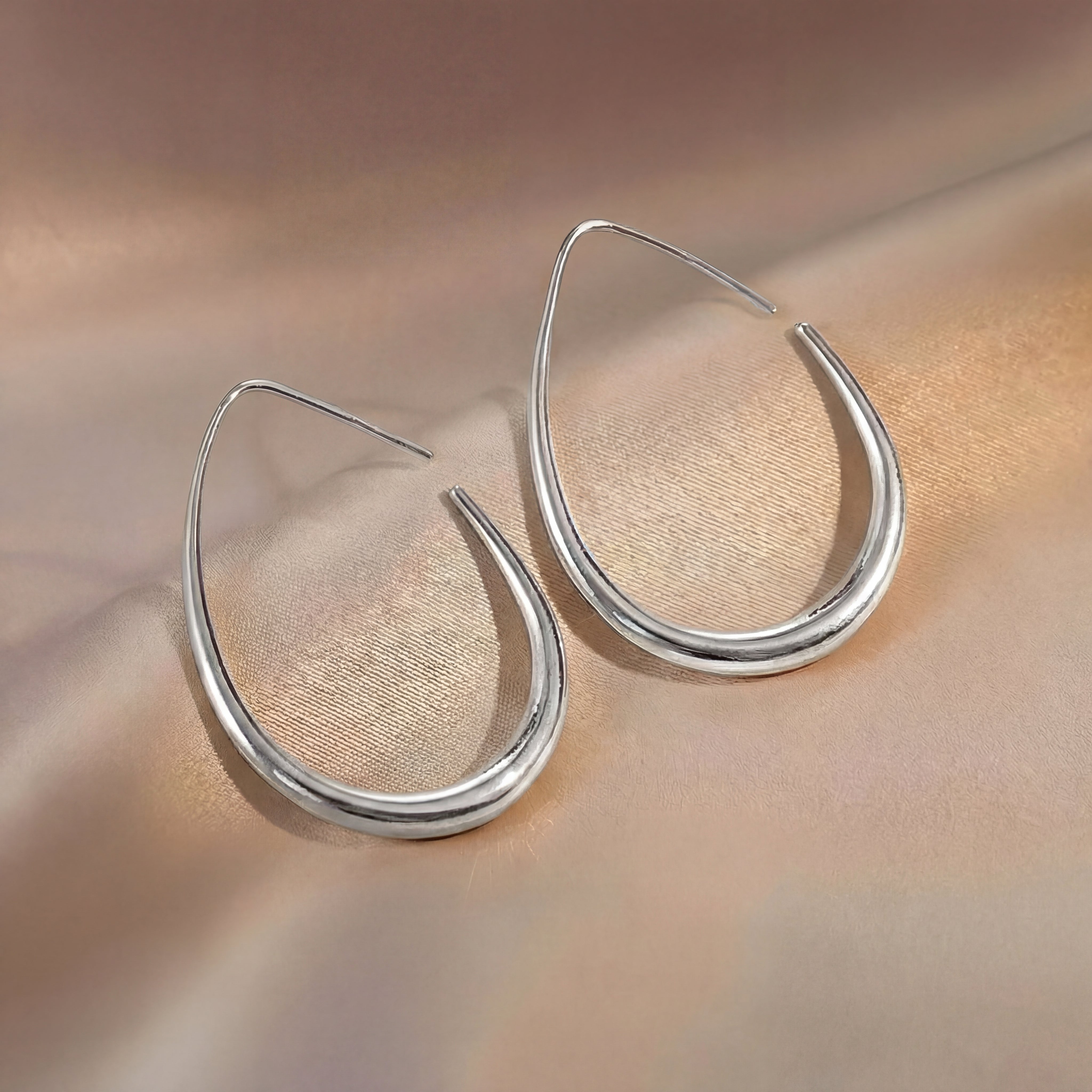 Pendientes Ovalados Elegantes