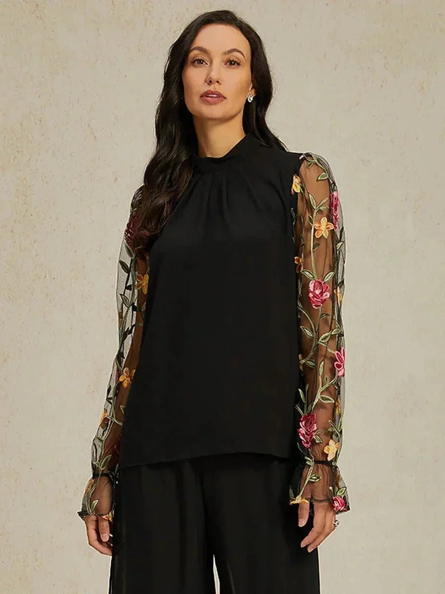 Top discreto de tul con bordado floral - Nhaura