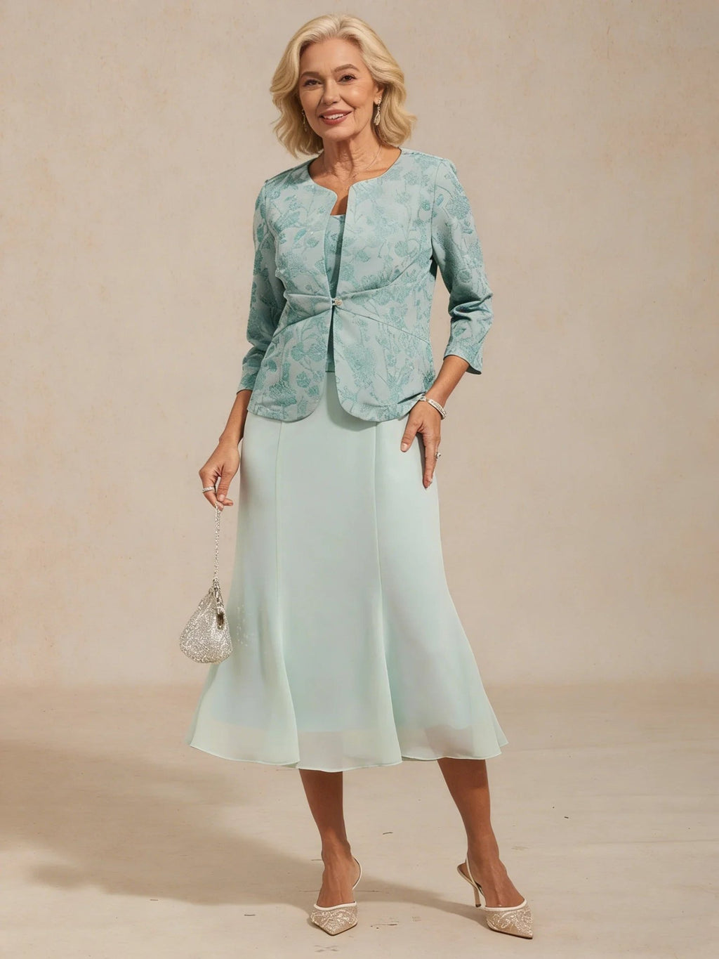 Vestido con chaqueta de punto floral adornado - Nhaura