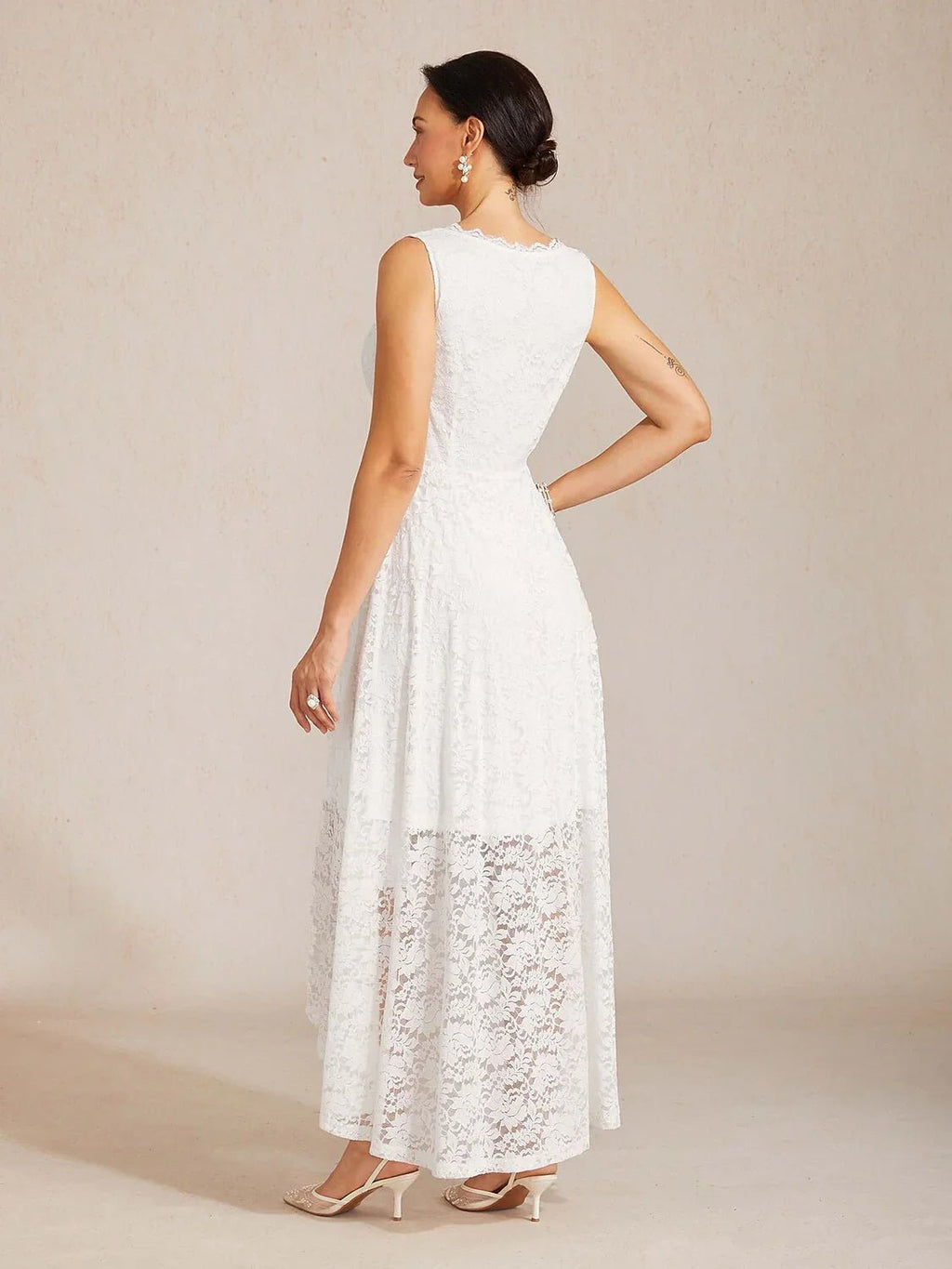 Vestido de boda ligero de encaje sin mangas con chal a juego - Nhaura