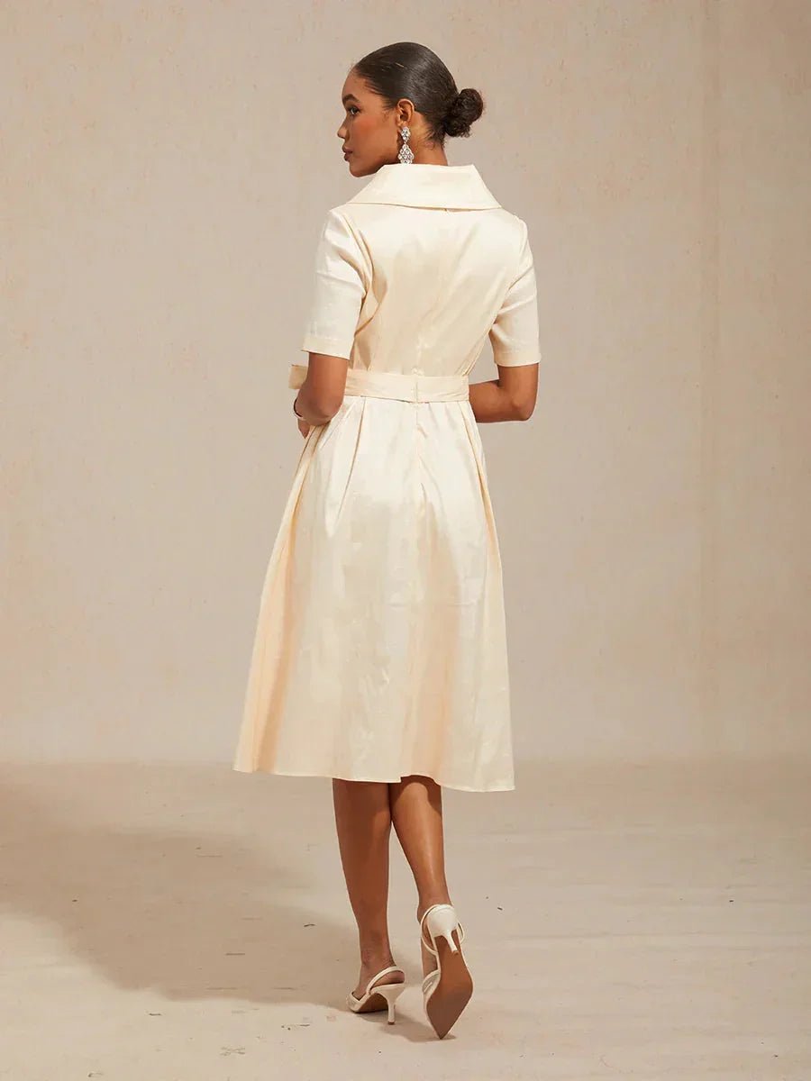 Vestido de tafetán elástico con cuello y cinturón para anudar - Nhaura