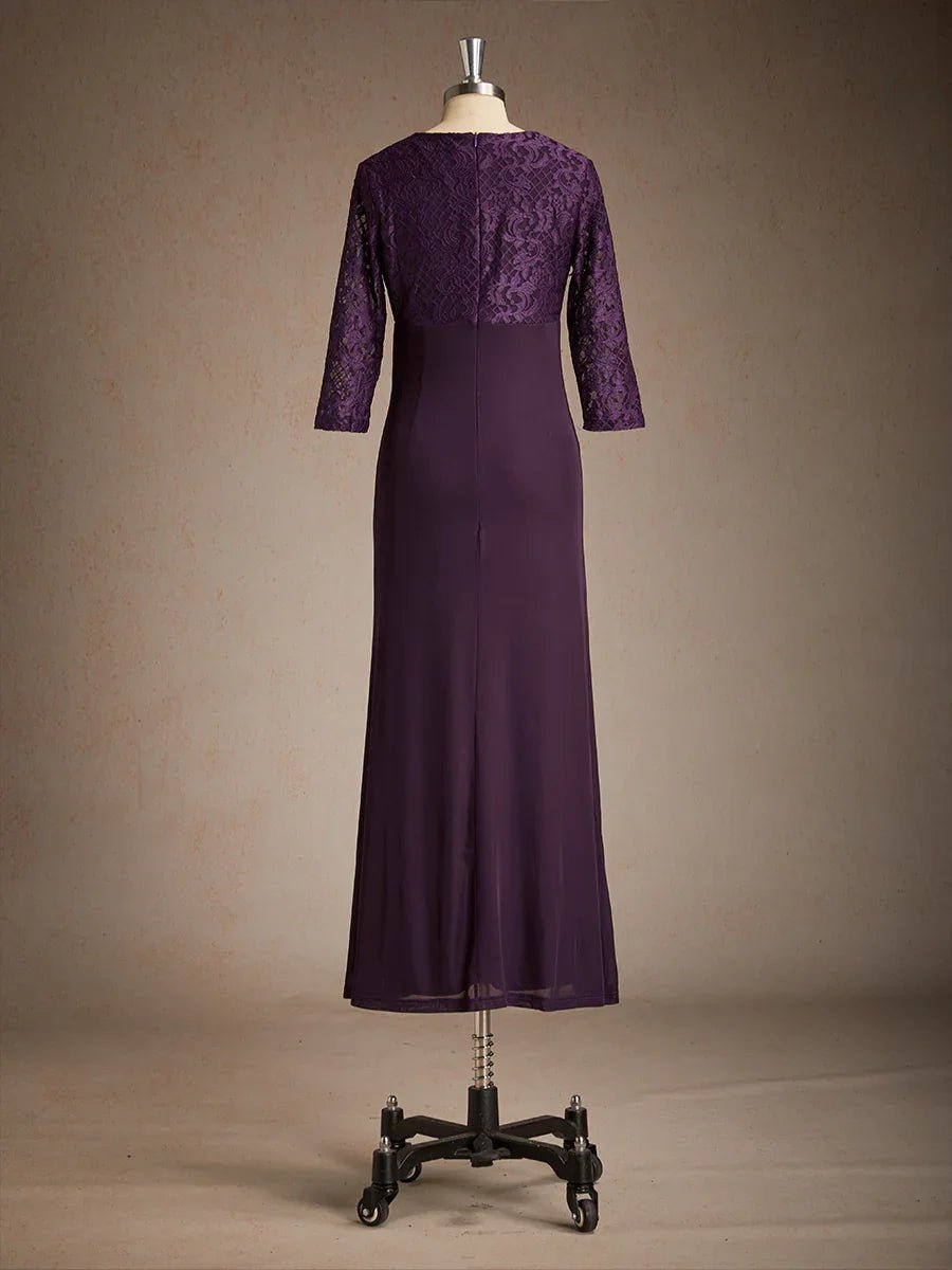 Vestido evasé de encaje con cintura imperio y detalle de pedrería - Nhaura