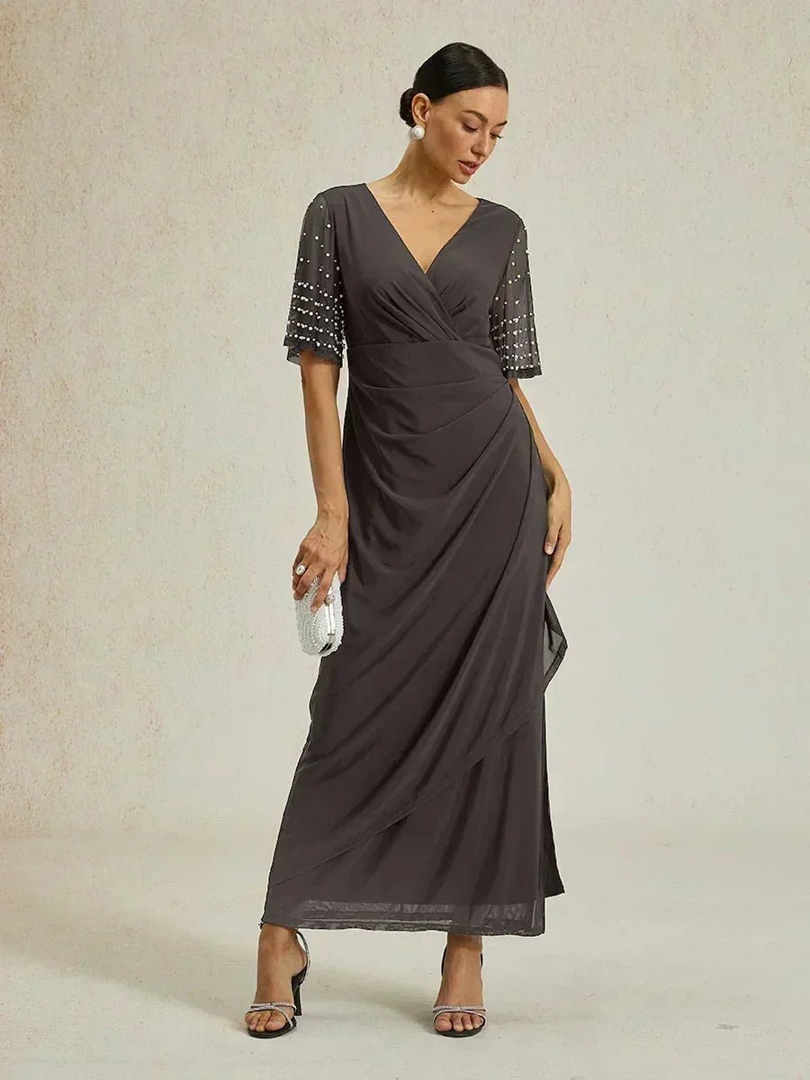 Vestido formal elegante con mangas fluidas adornadas - Nhaura