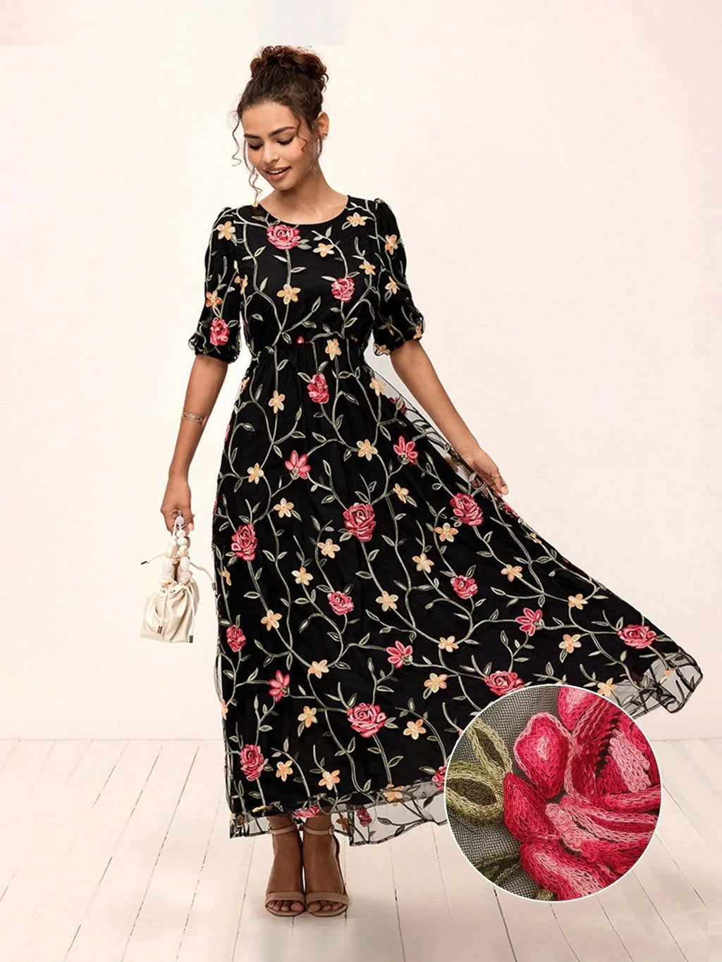 Vestido largo de encaje floral bordado - Nhaura