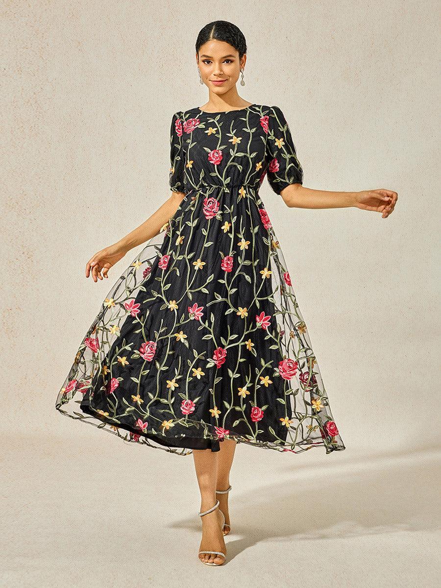 Vestido largo de encaje floral bordado - Nhaura