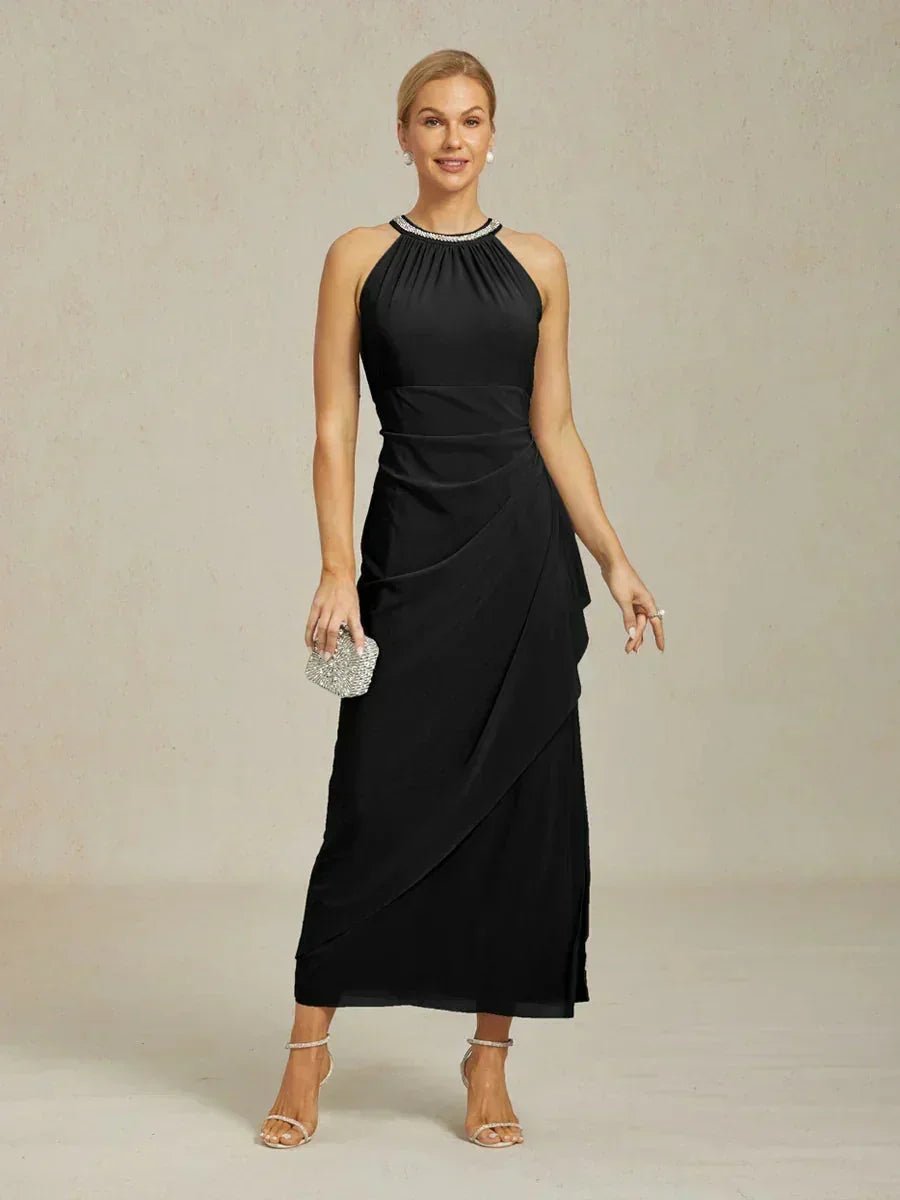 Vestido largo halter elegante con pedrería y detalle de volante - Nhaura