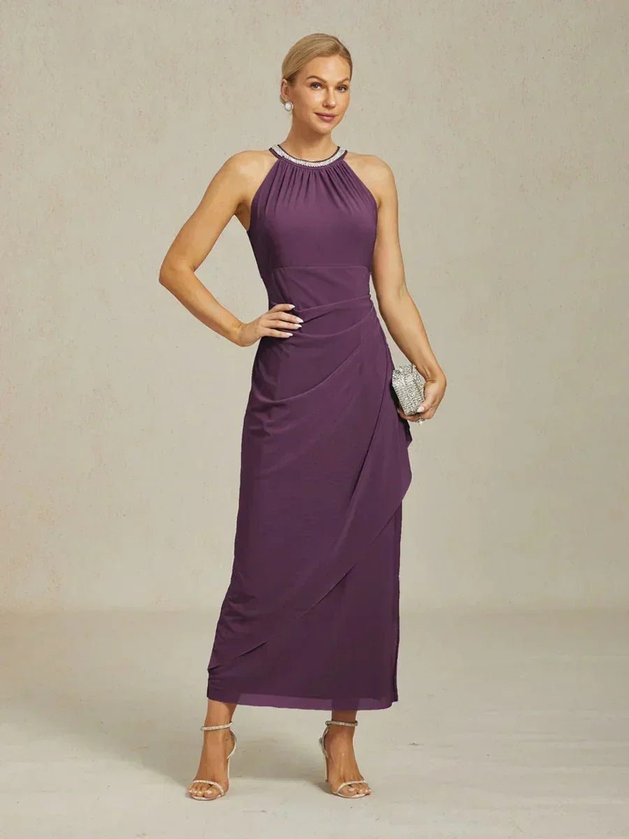 Vestido largo halter elegante con pedrería y detalle de volante - Nhaura