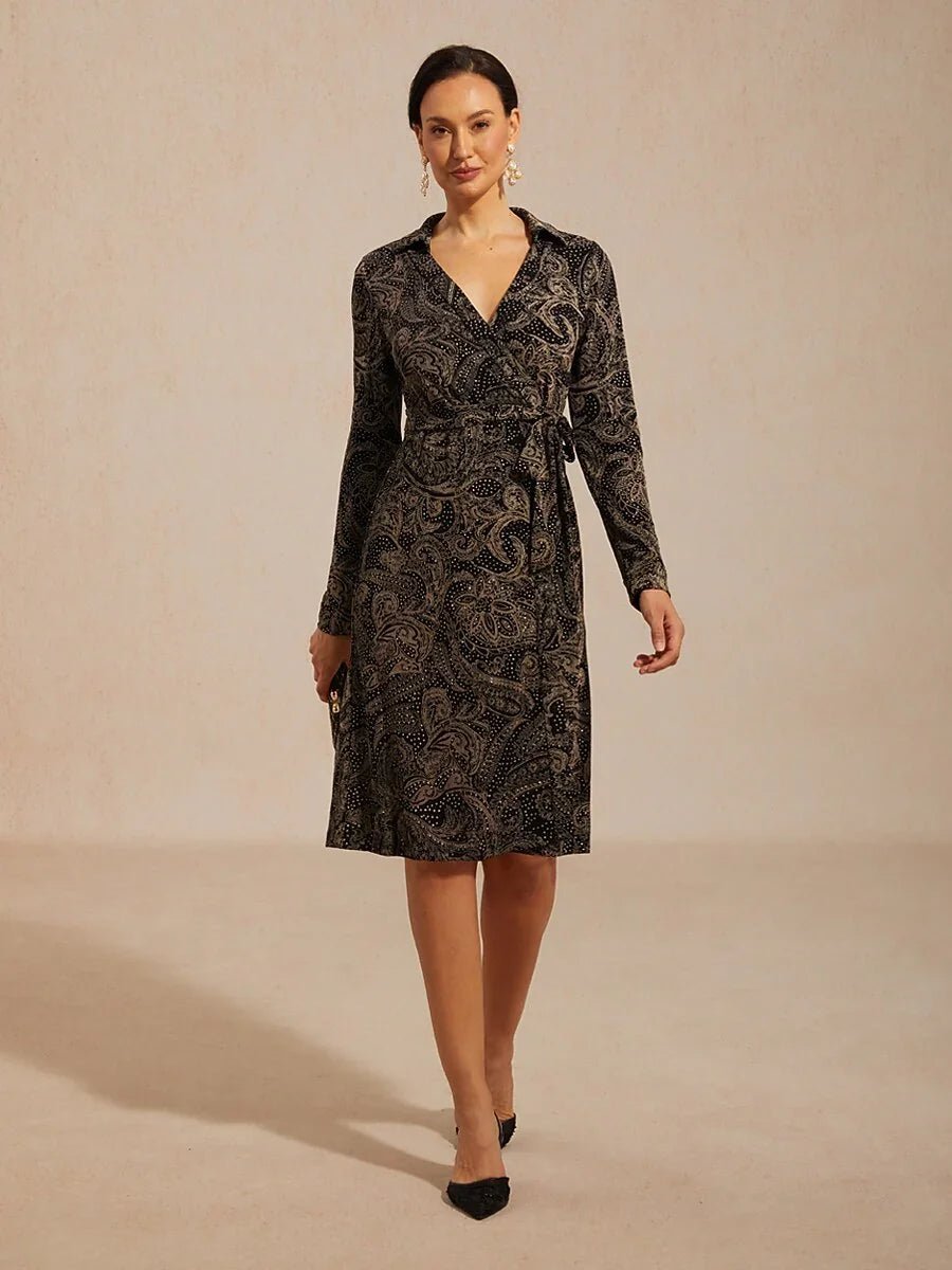 Vestido midi cruzado paisley con sutil detalle de lentejuelas - Nhaura